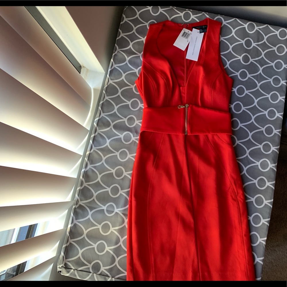 🆕 NWT Red French Connection Dress